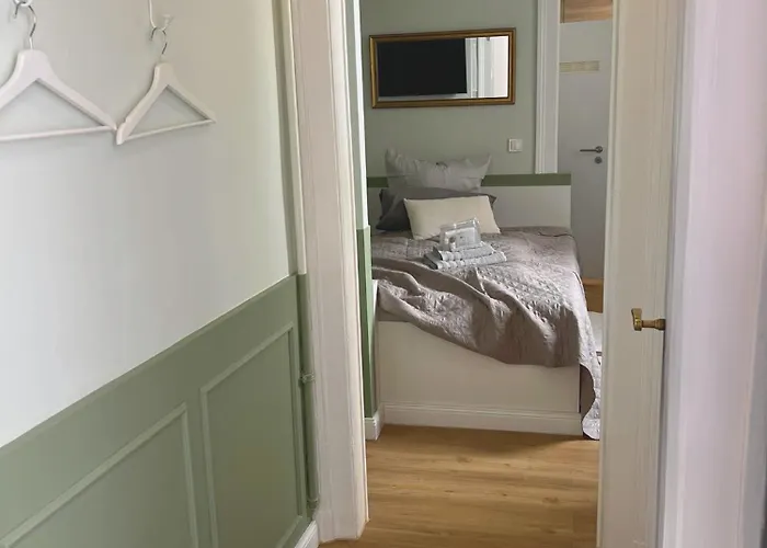 Bar'n'bed In Der Schoenen Koblenzer Altstadt